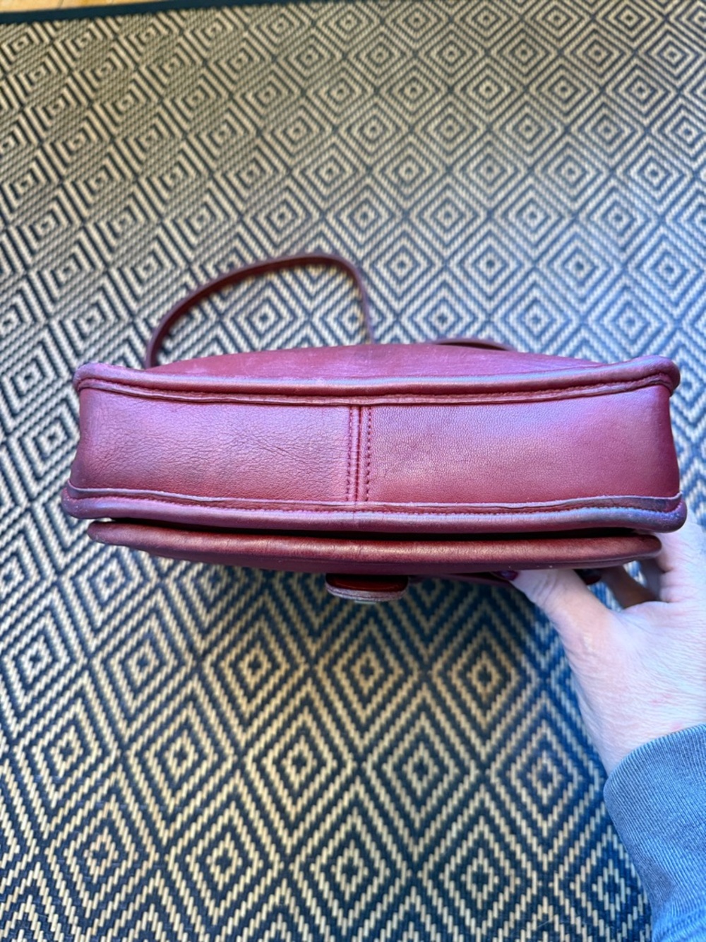 Vintage Coach Station Bag BORDEAUX (red/burgundy) with brass 5130 - Picture 8 of 17